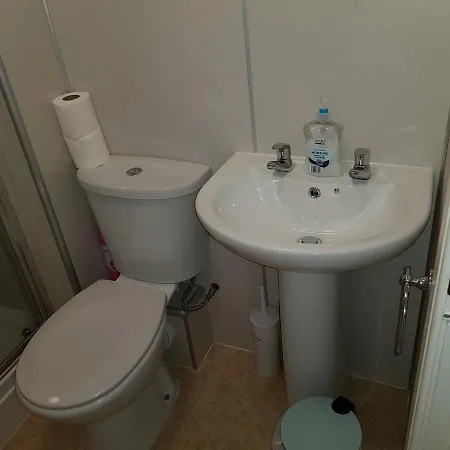 Evie'S Apartment, Adults Only